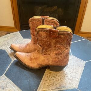 Sundance Pink Leather Western Boots